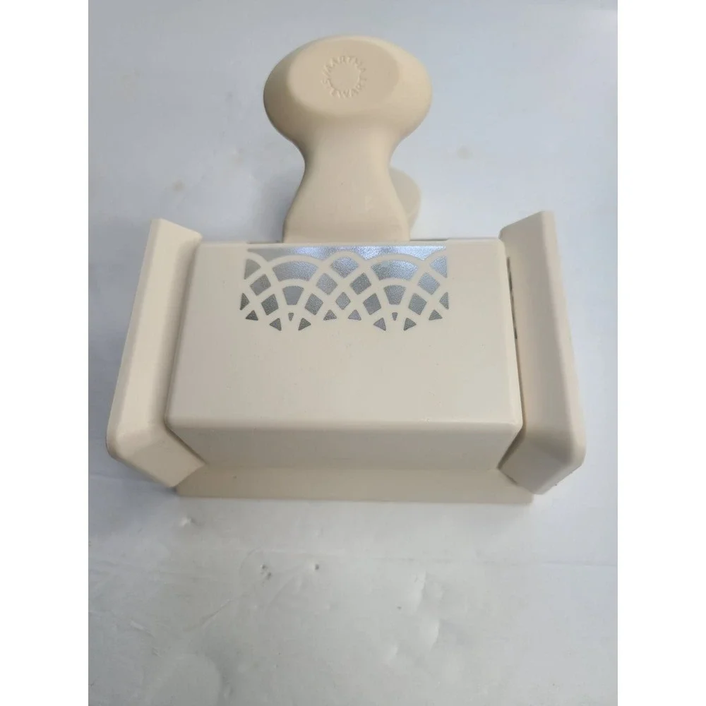 Martha Stewart Crafts Double Arch Deep Edge Punch Tool